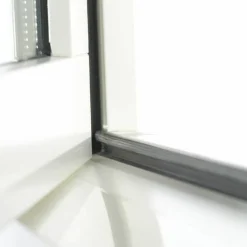 3-Glas Trä 3-Luft