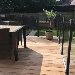 med Aluminiumskena Rökfärgat 80x100