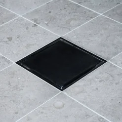 Tile in Frame 147 Svart
